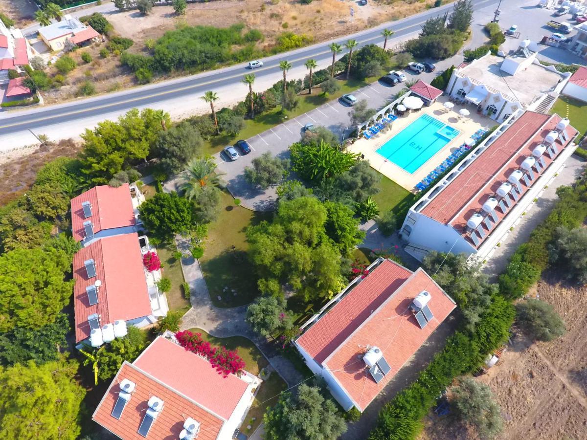 Bare Hill Holiday Apartments Kyrenia  Exterior photo